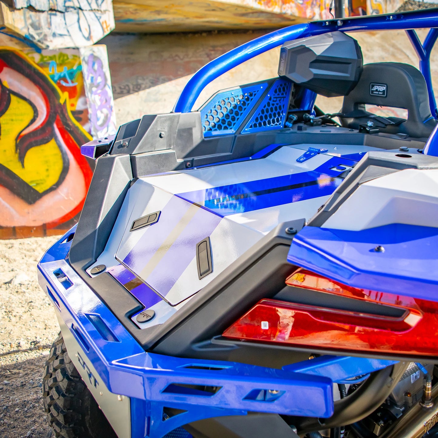 Gabinete de almacenamiento / maletero de aluminio DRT RZR Pro XP 2020+